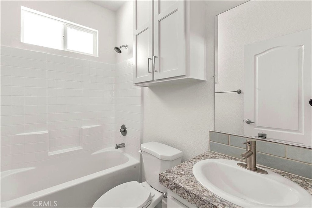 9080 Bloomfield 231 Property Photo 13