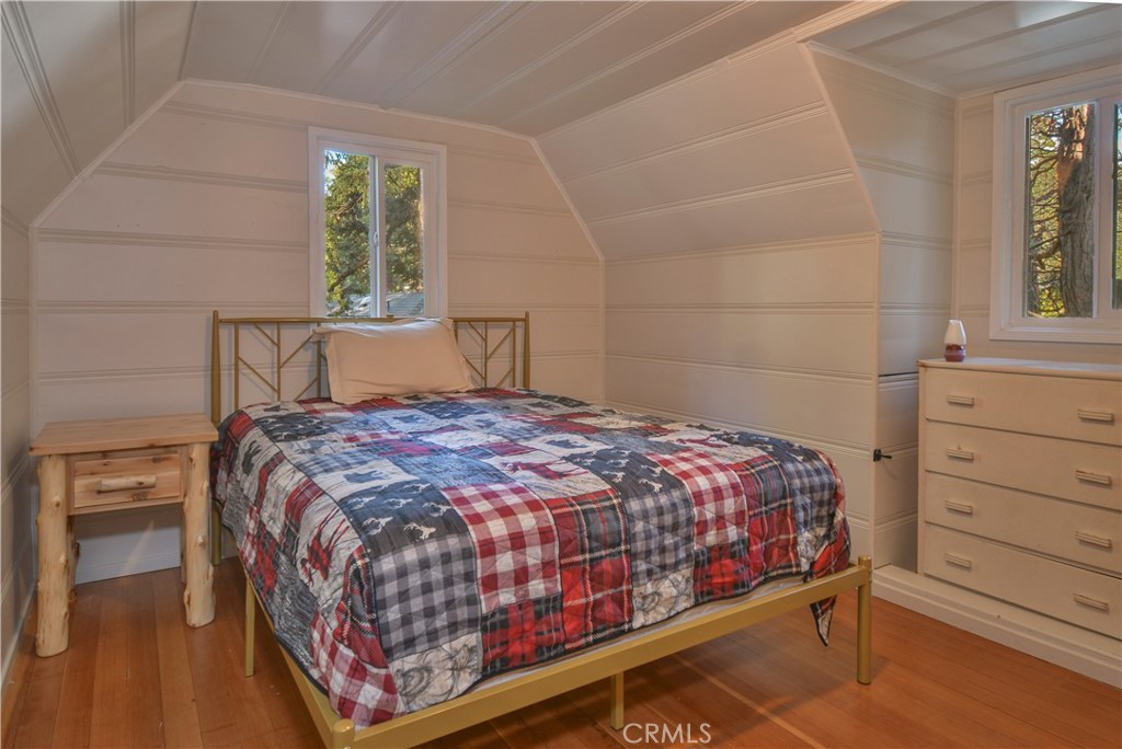 27245 Little Bear Property Photo 13