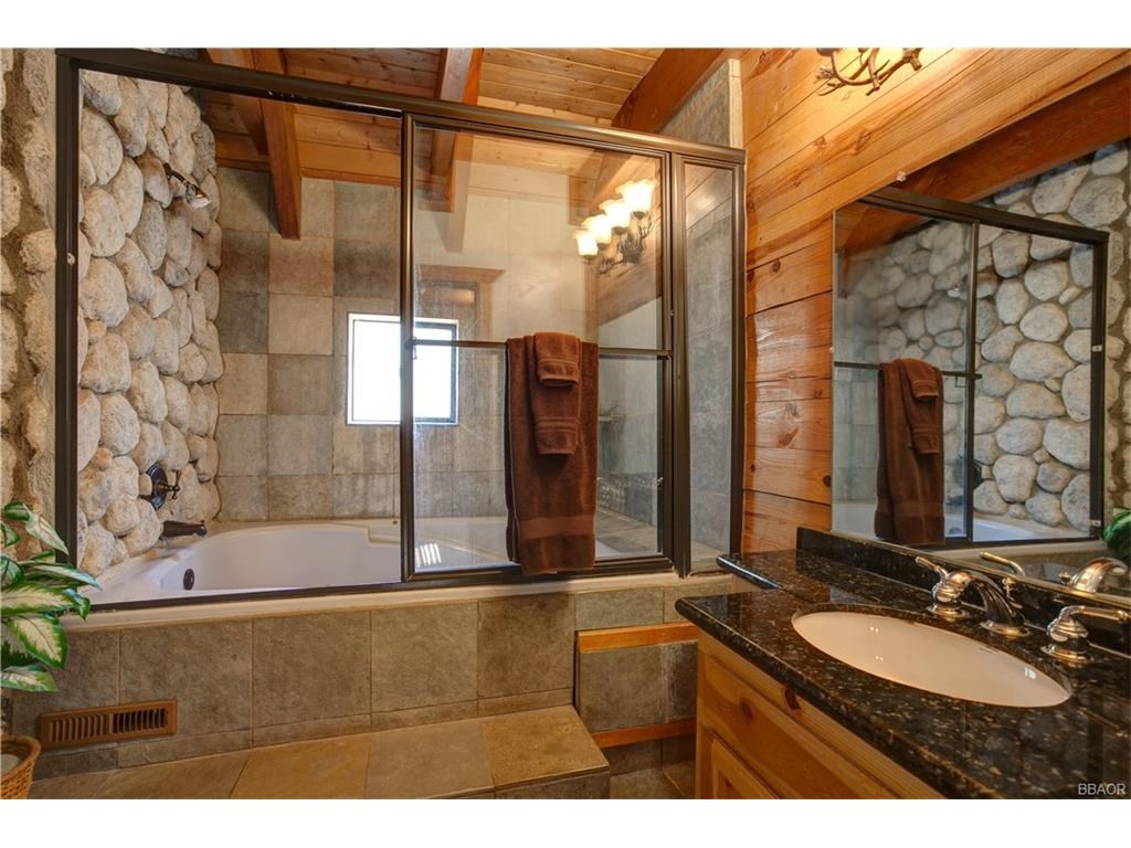 39697 Lake Drive Property Photo 12
