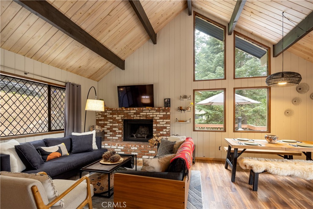 26645 Lake Forest Property Photo 10