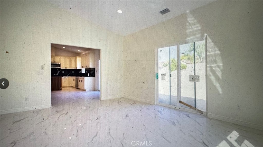 44270 Whittier Property Photo 11