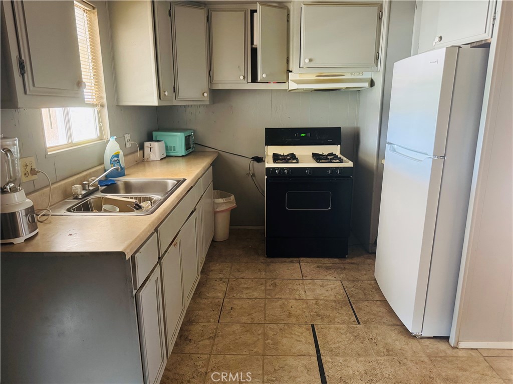 31596 Allen Ave Property Photo 4