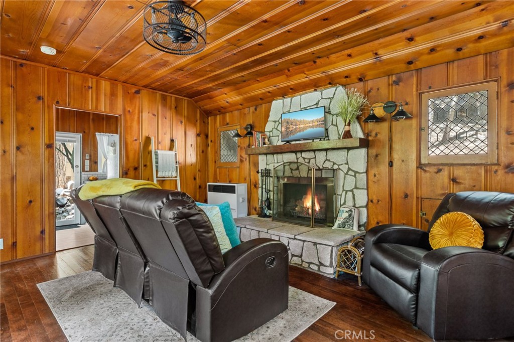 27010 State Highway 189 Property Photo 15