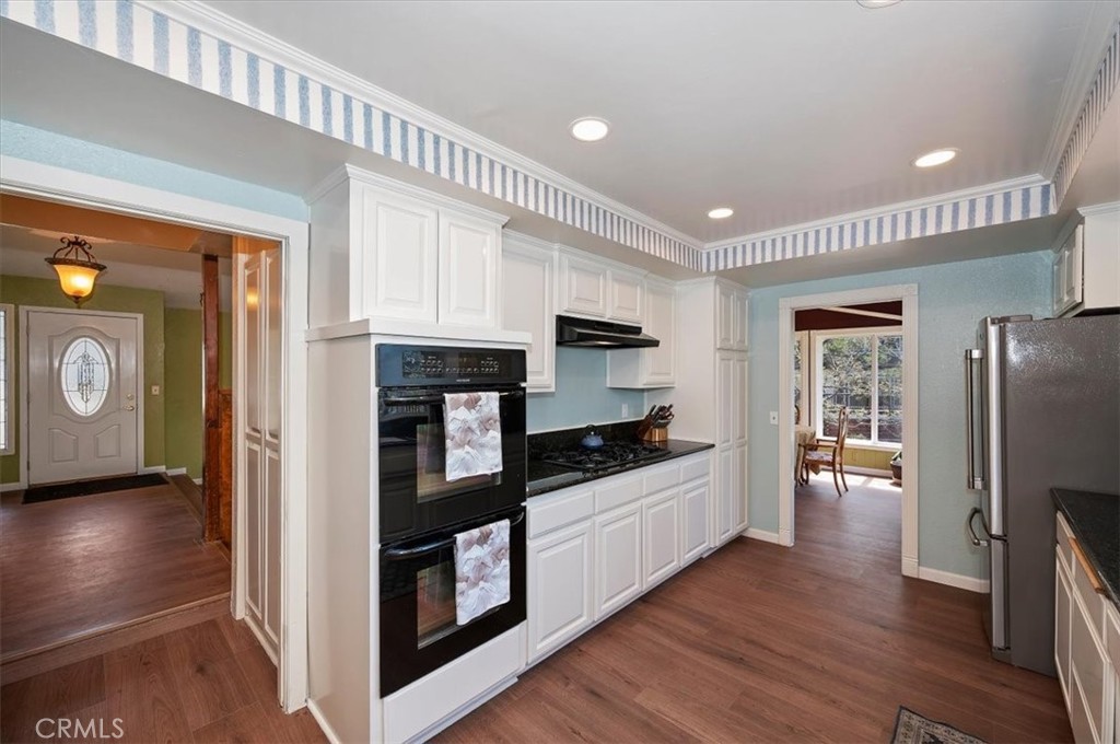 28669 Teton Lane Property Photo 14