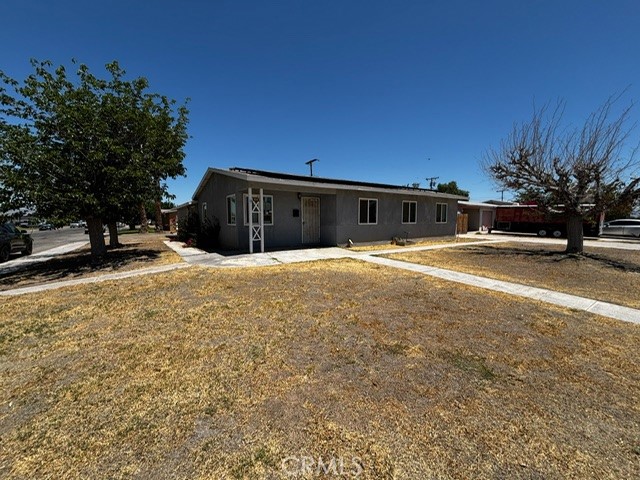 1021 E Chanslor Way Property Photo 2