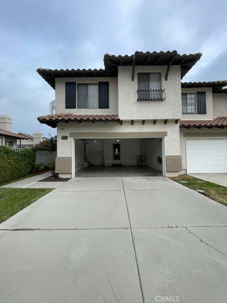2117 San Antonio Property Photo 1