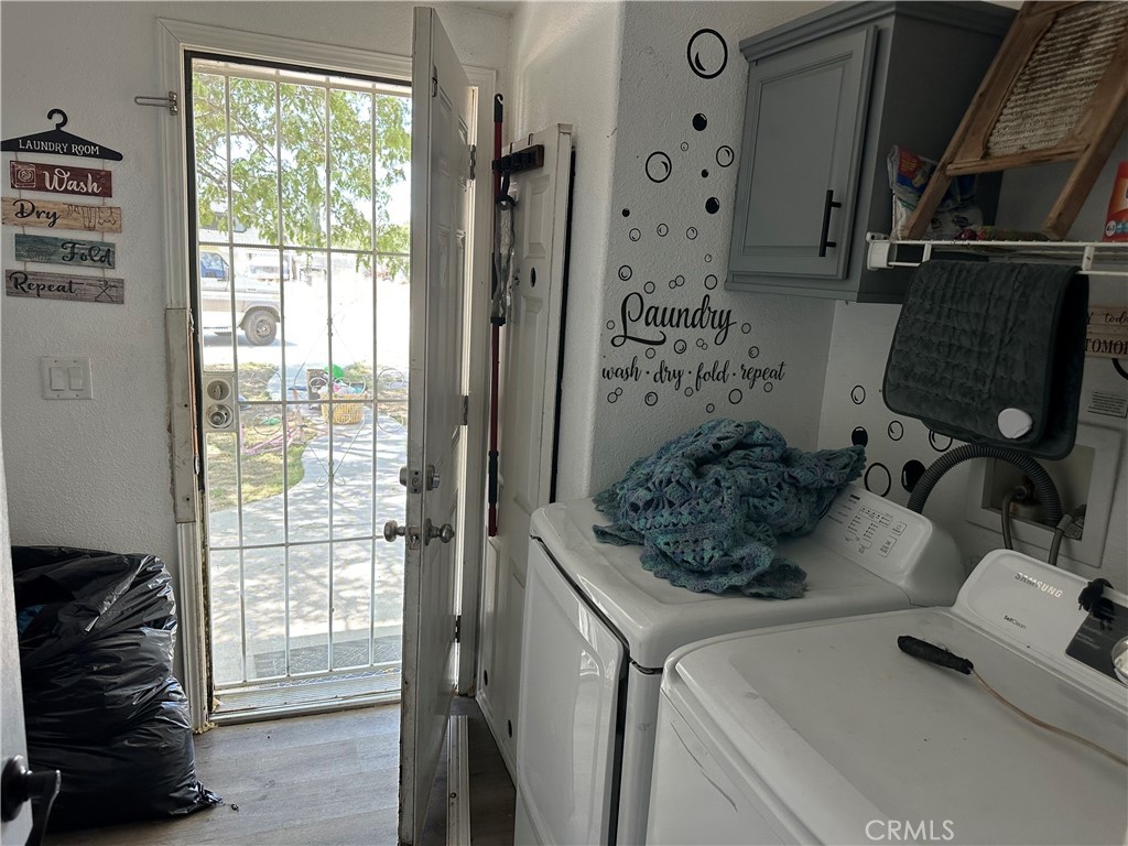 1420 Isaacs Property Photo 6