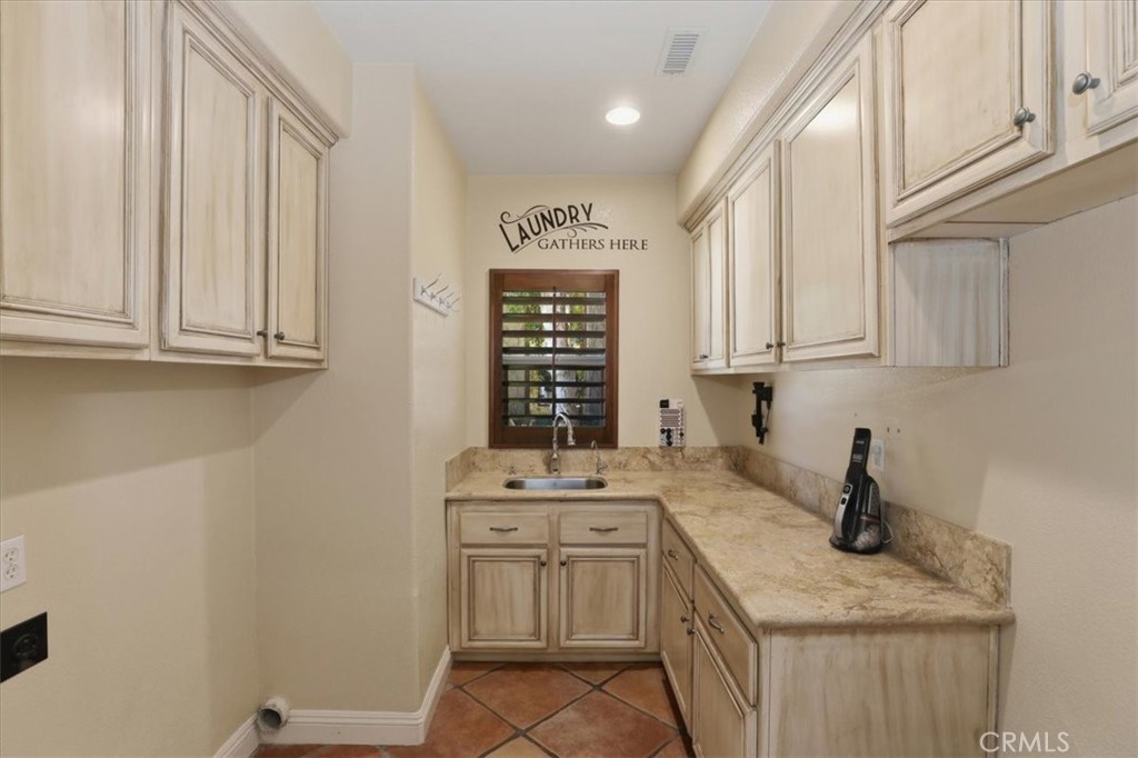 3948 Shady Ridge Drive Property Photo 36