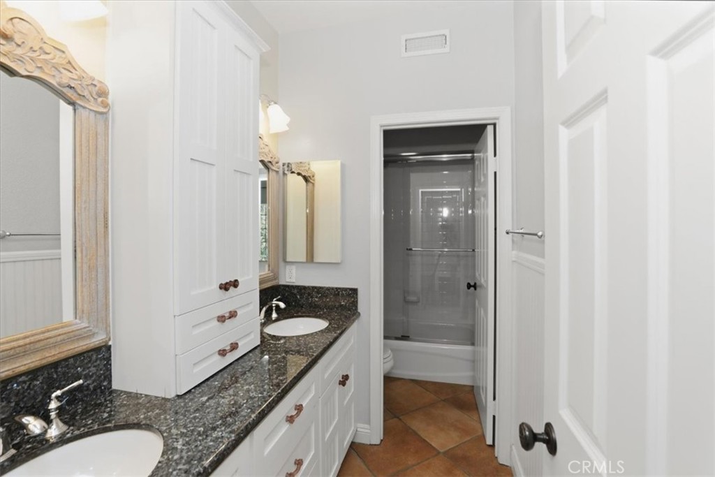 3948 Shady Ridge Drive Property Photo 43