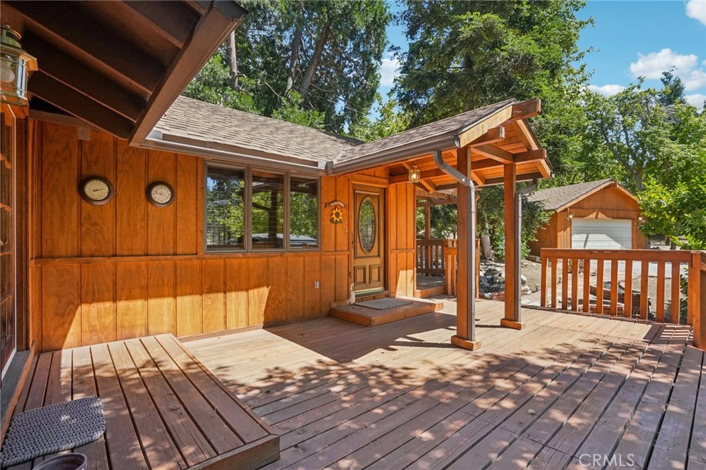 39370 Clearwater Drive Property Photo 1
