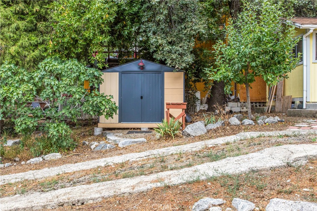 39429 Canyon Drive Property Photo 28