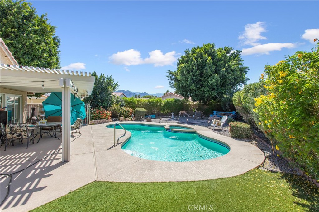 44525 Saffron Court Property Photo 28