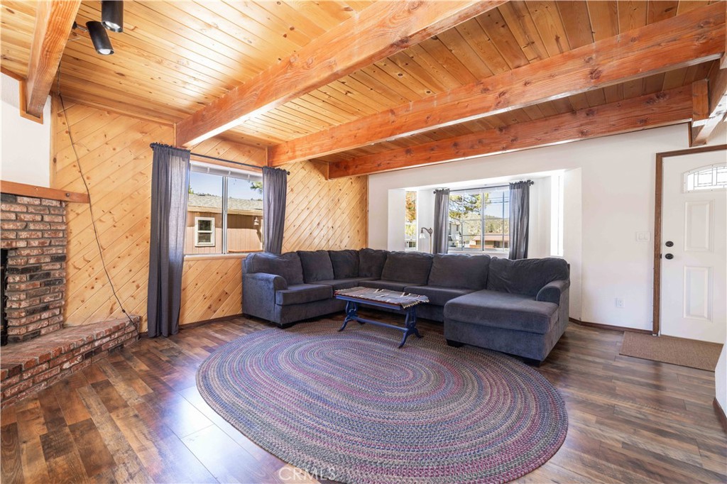 809 C Property Photo 5