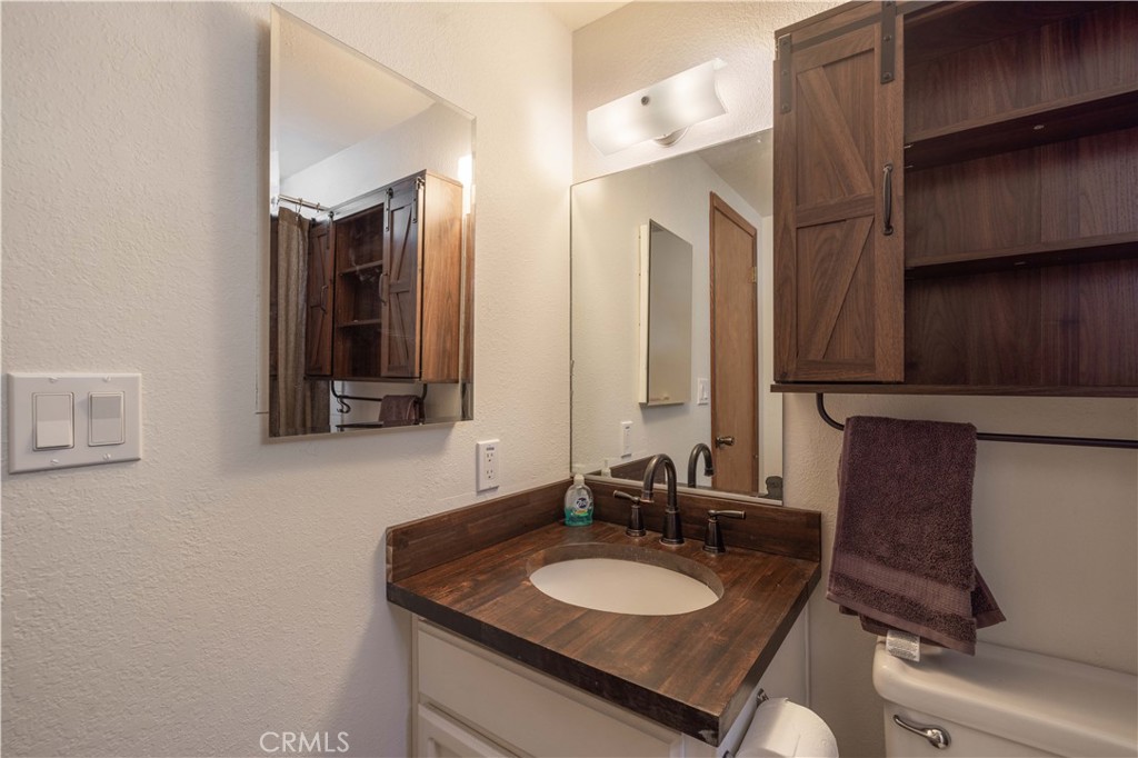 809 C Property Photo 16