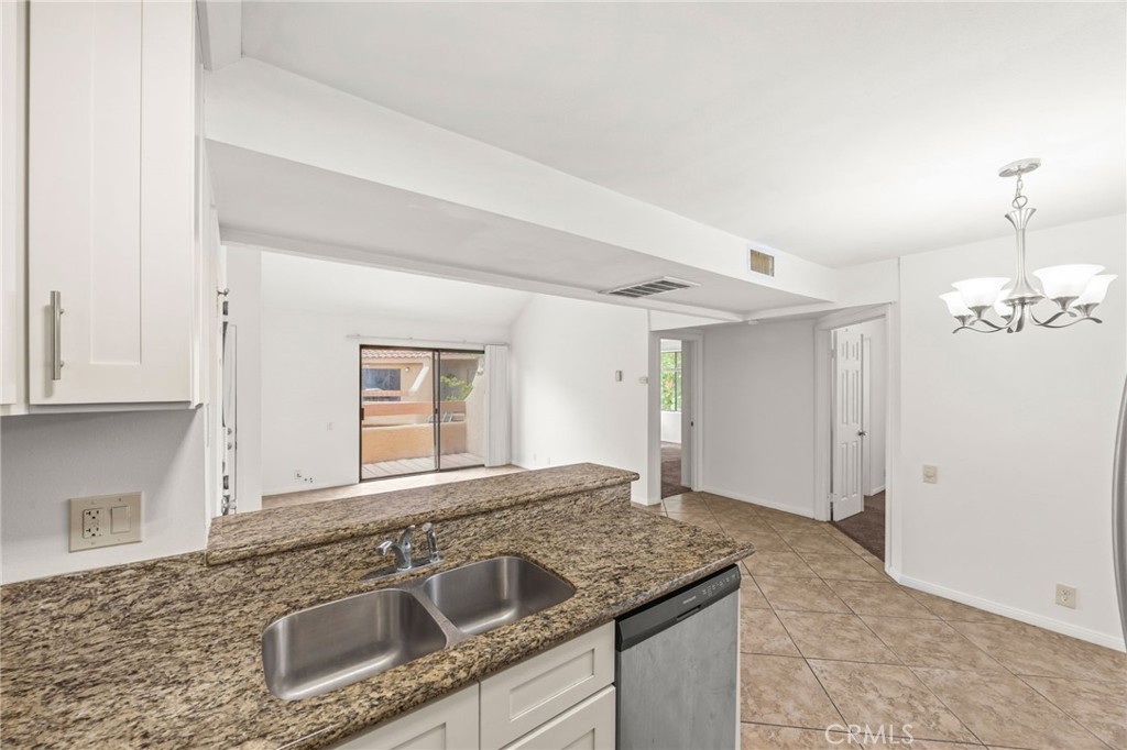 1400 W Edgehill Road 80 Property Photo 21