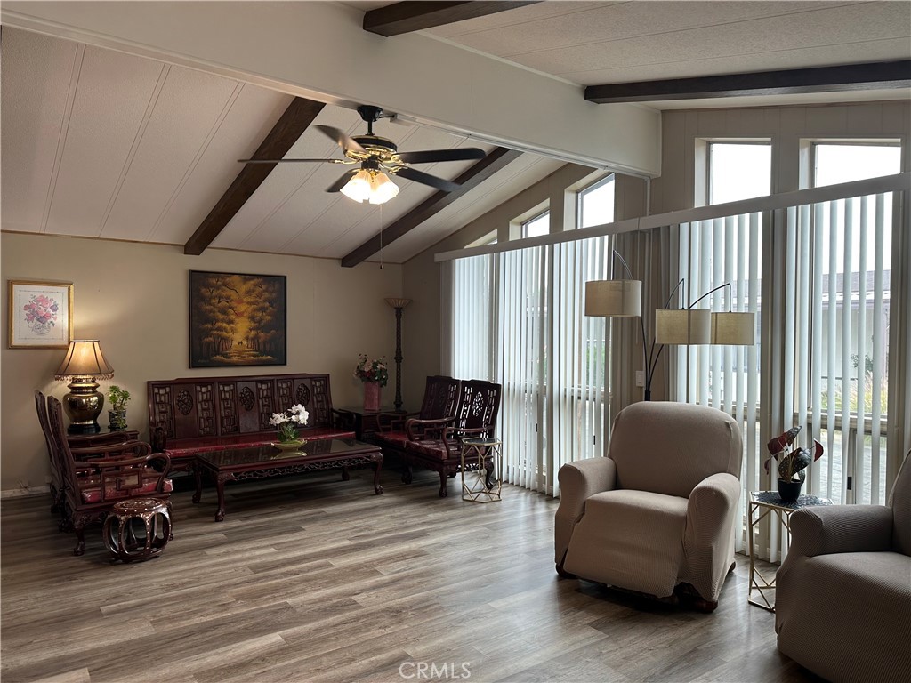 27701 Murrieta Rd. 268 Property Photo 6