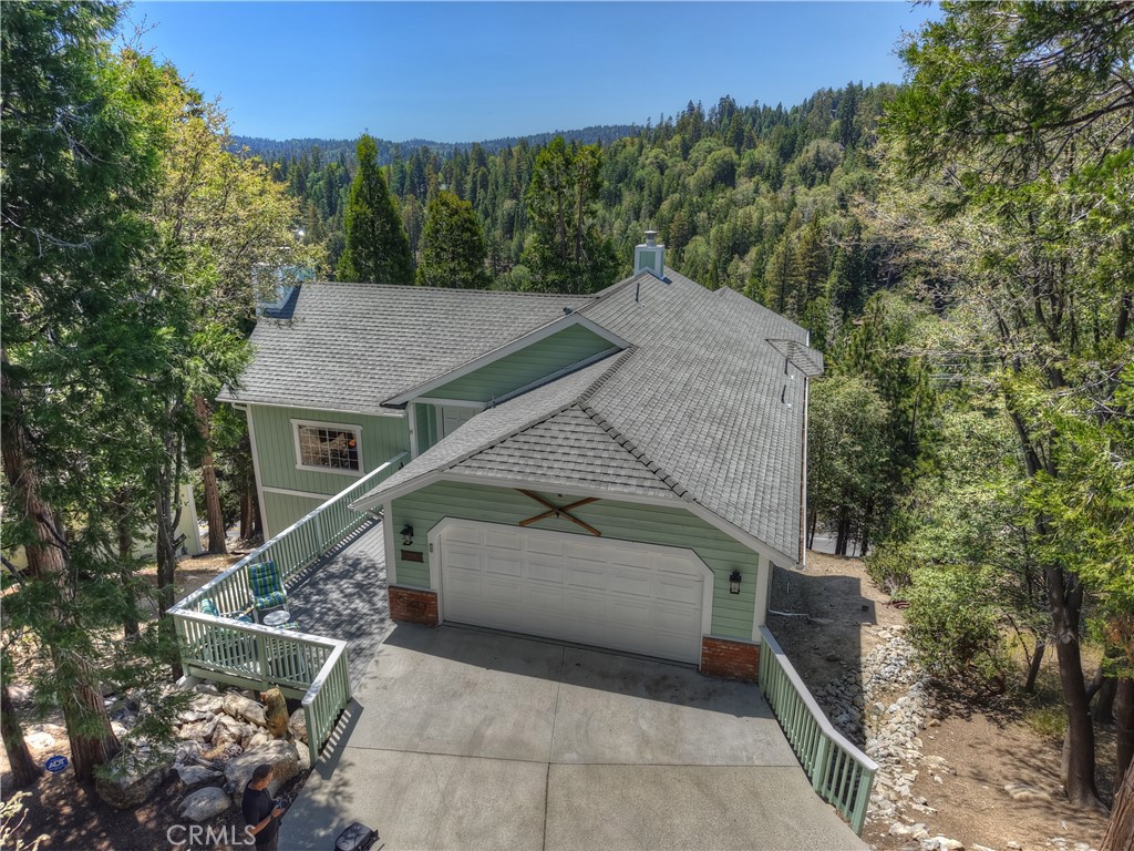 27392 Peninsula Drive Property Photo 2