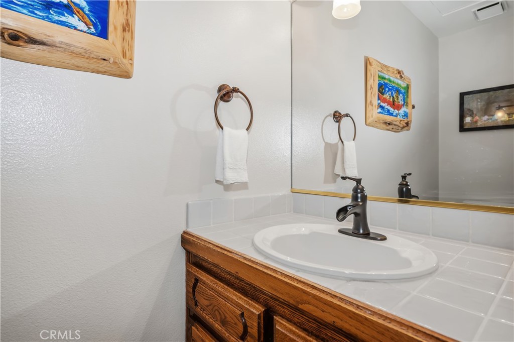 27392 Peninsula Drive Property Photo 19