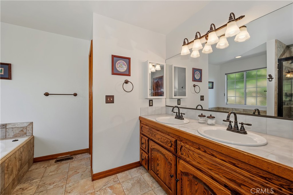 27392 Peninsula Drive Property Photo 23