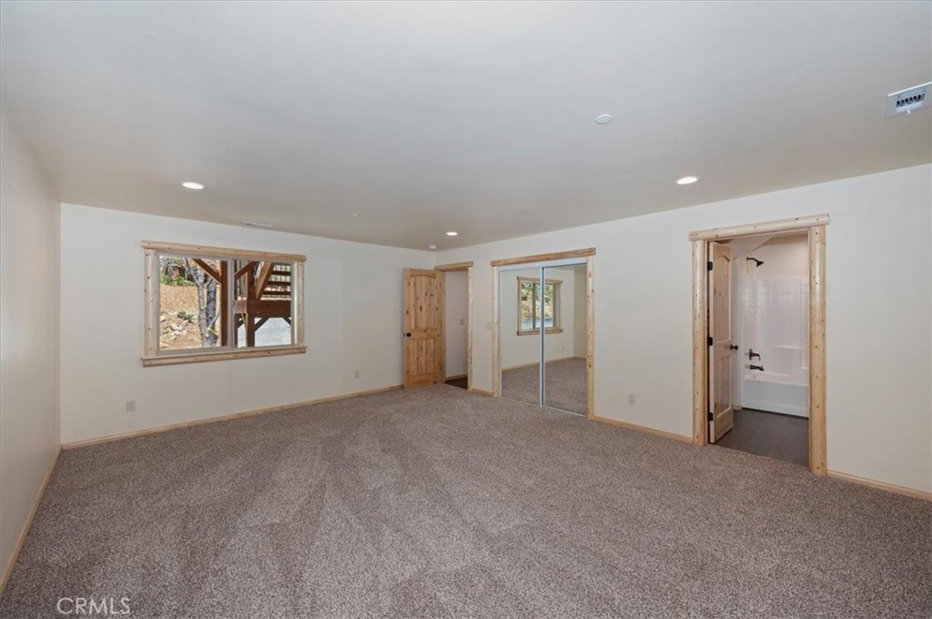 415 Vista Property Photo 29