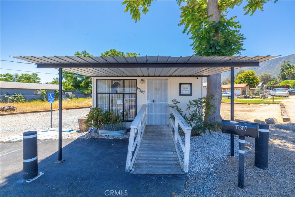 17307 Grand Property Photo 2