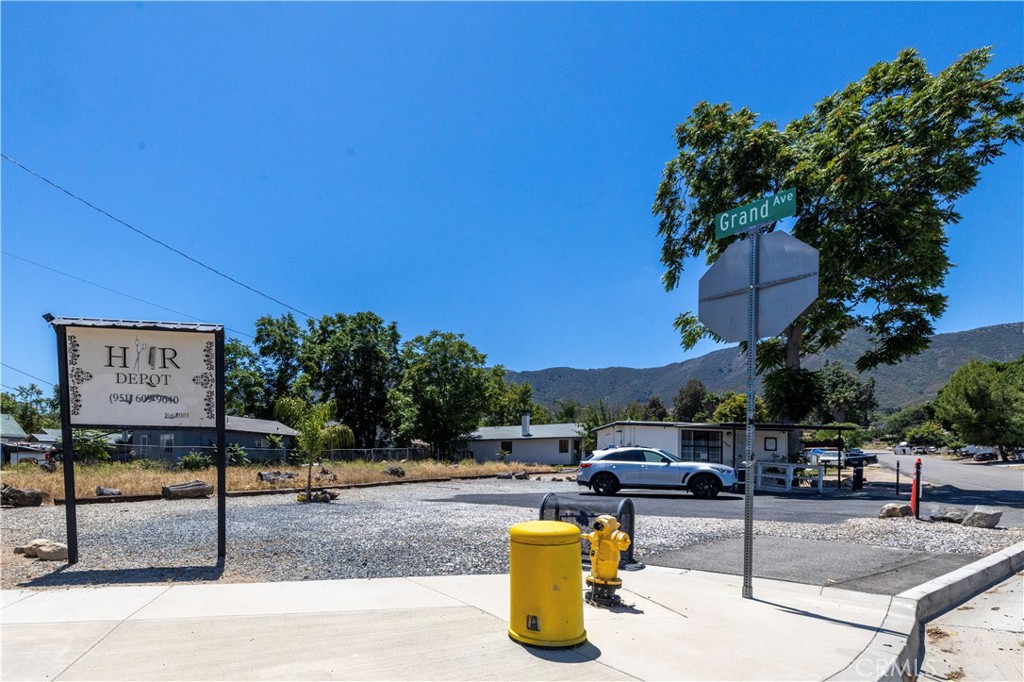 17307 Grand Property Photo 3
