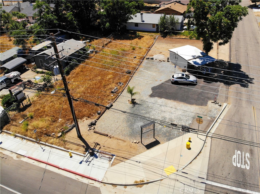 17307 Grand Property Photo 4