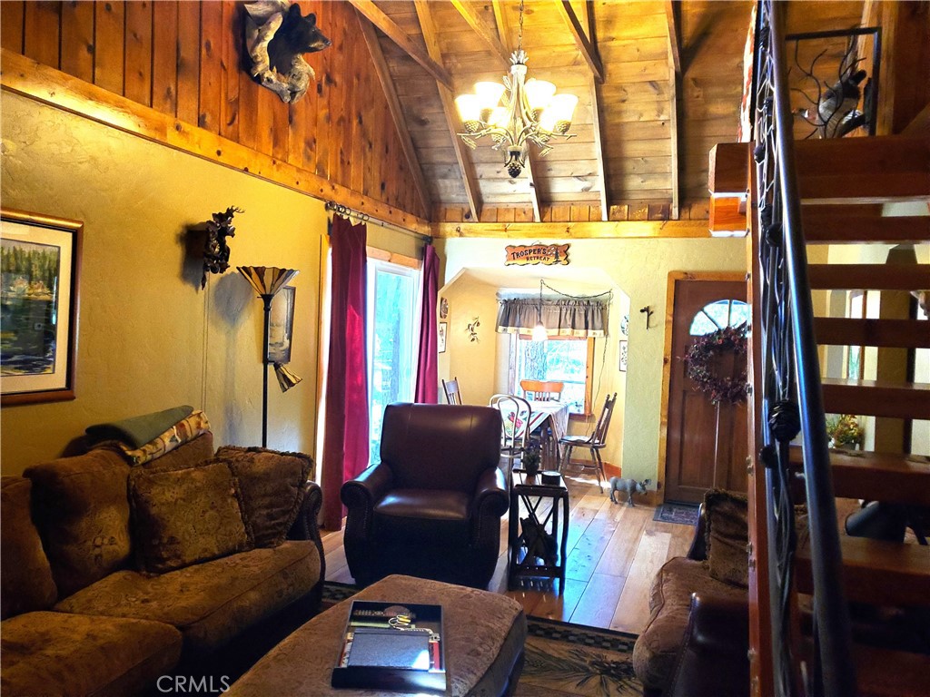 33429 Robin Drive Property Photo 10