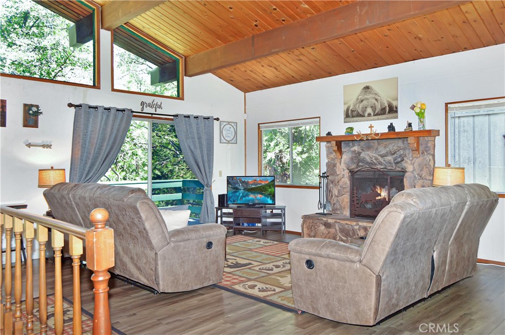 23641 Manzanita Property Photo 2