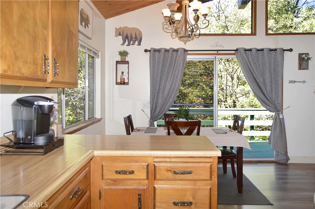 23641 Manzanita Property Photo 33