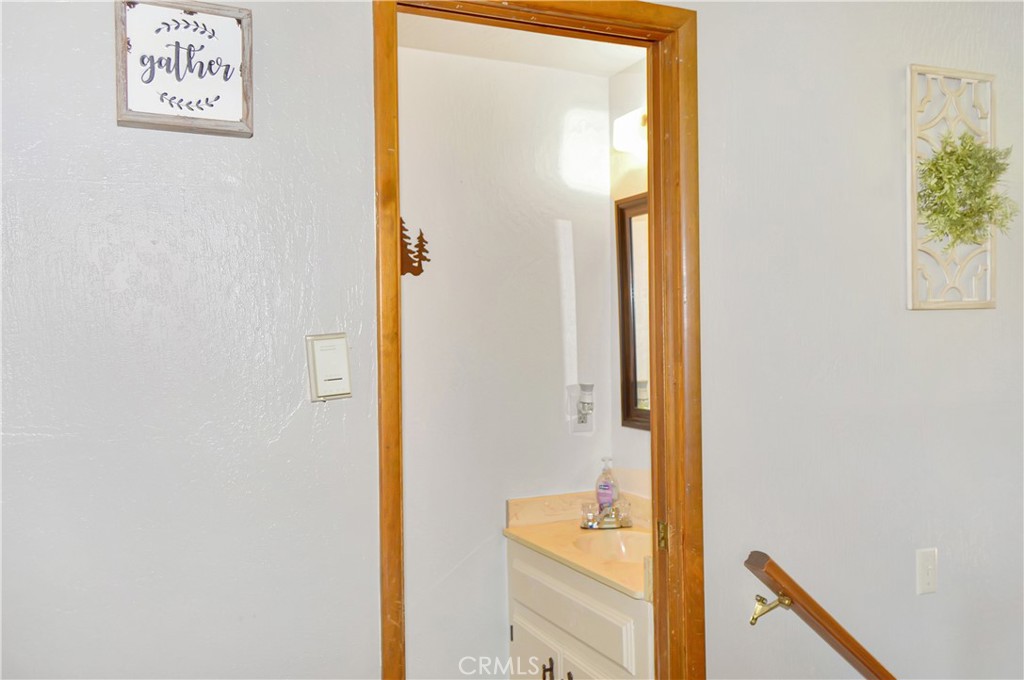 23641 Manzanita Property Photo 41