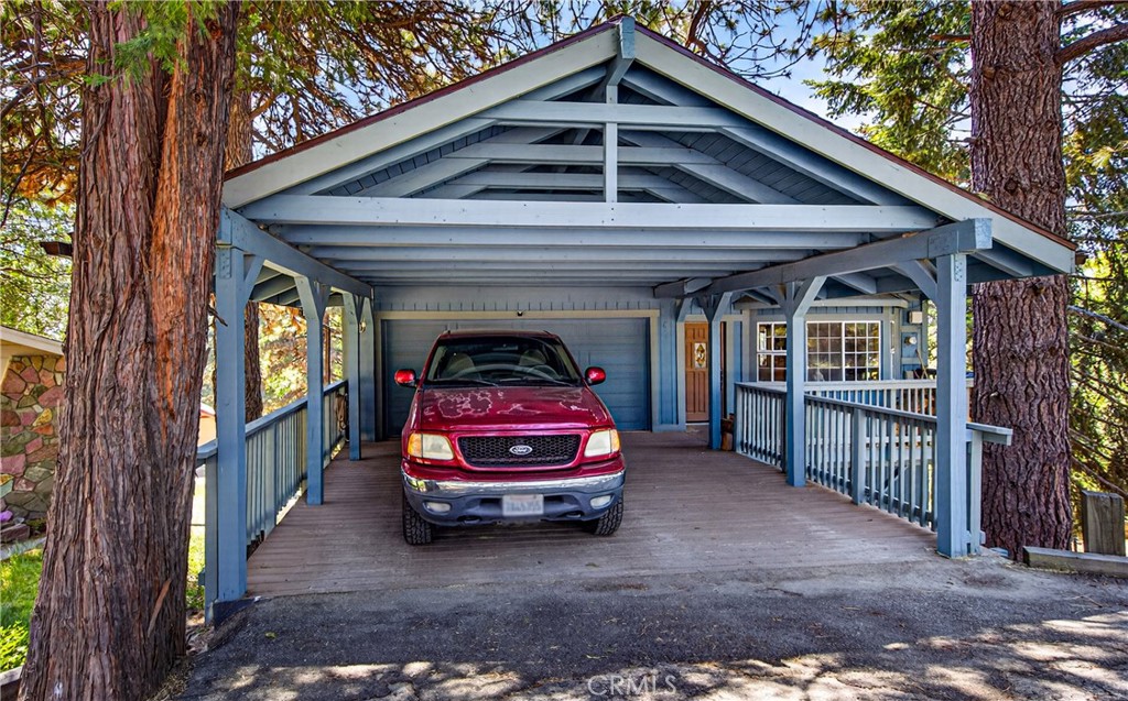 30949 Wild Oak Property Photo 3