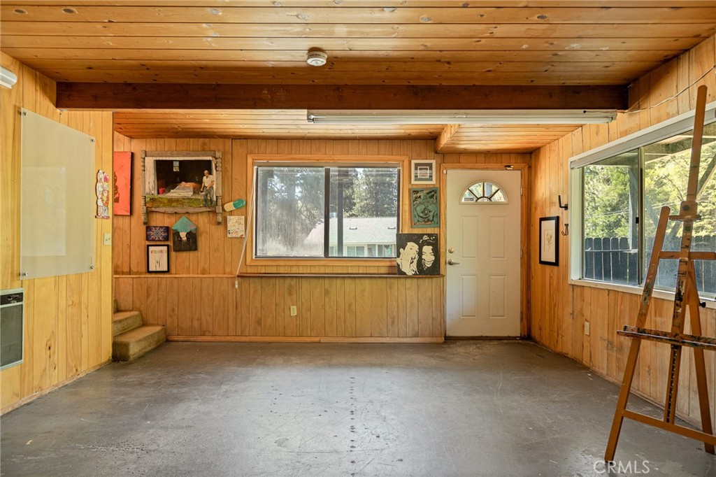 31255 Outer Highway 18 S Property Photo 16