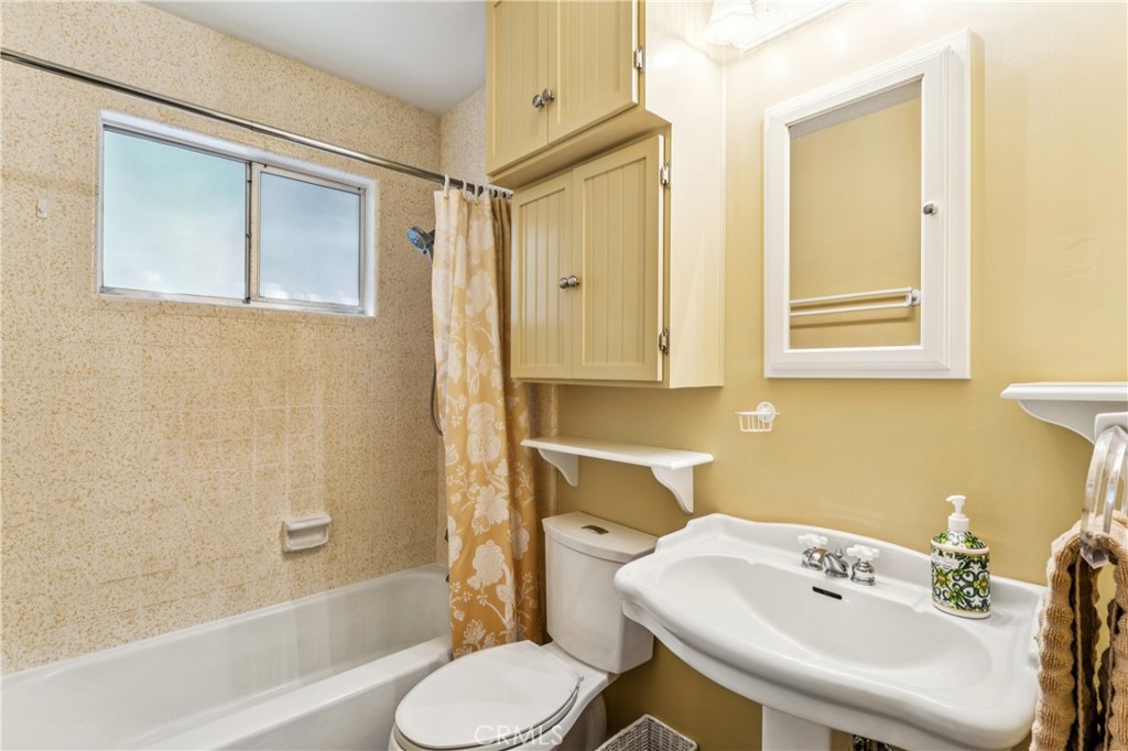 29029 Alder Terrace Property Photo 16