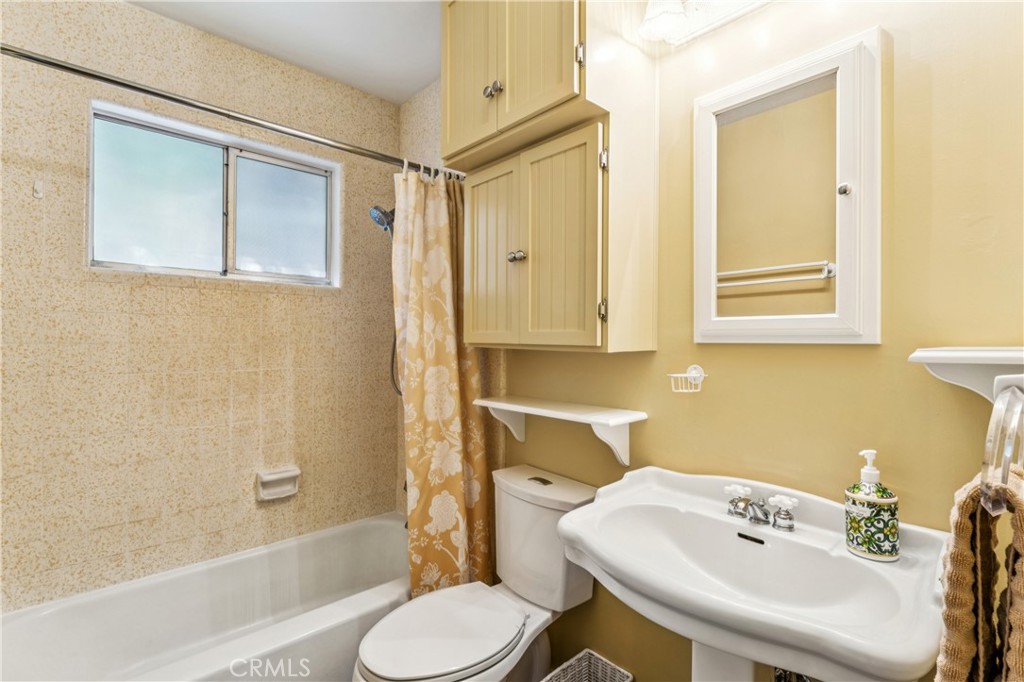 29029 Alder Terrace Property Photo 16
