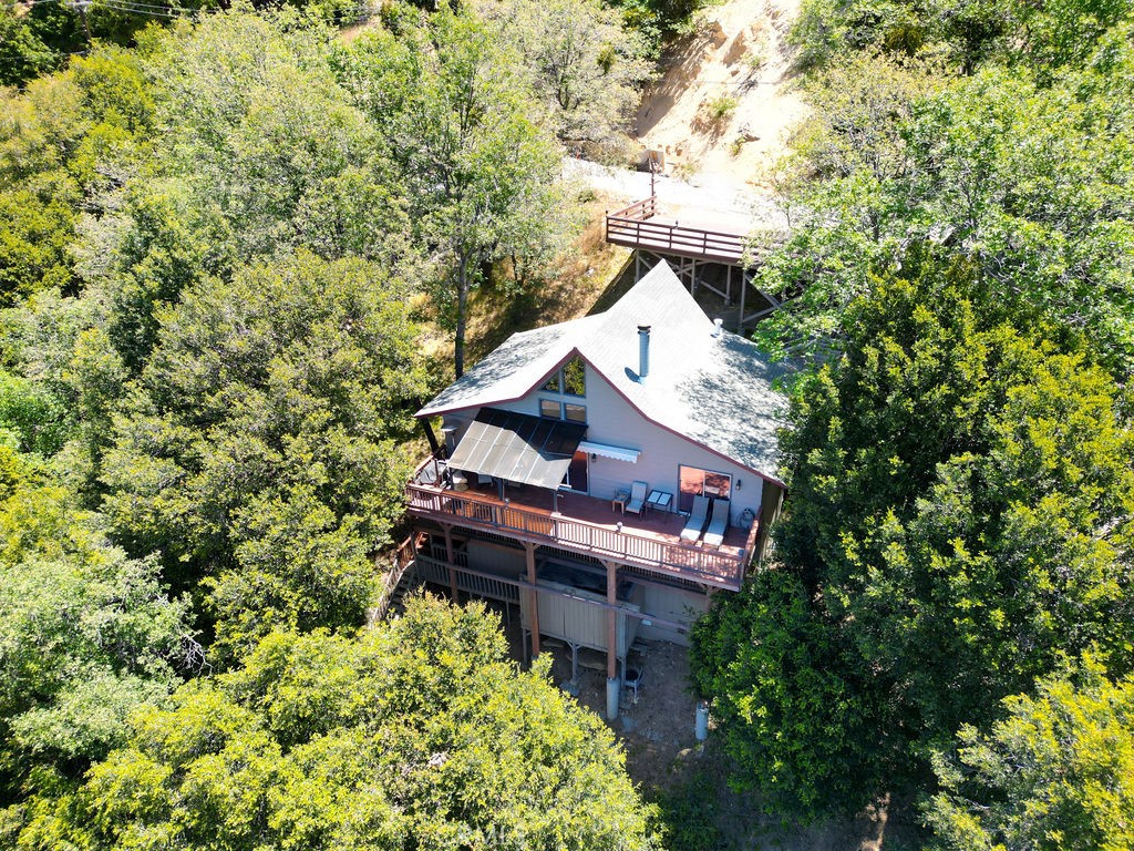 320 Delle Property Photo 7