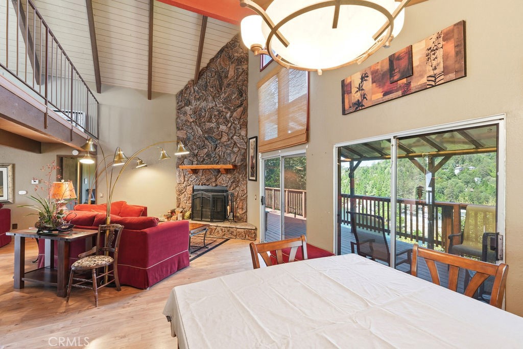 320 Delle Property Photo 15