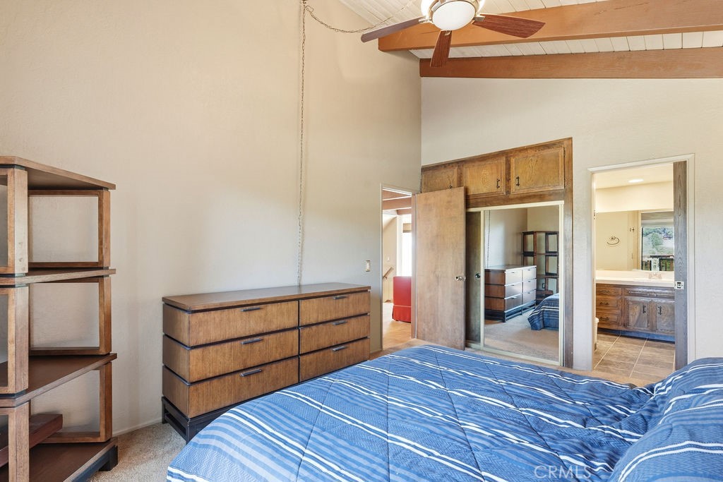 320 Delle Property Photo 24