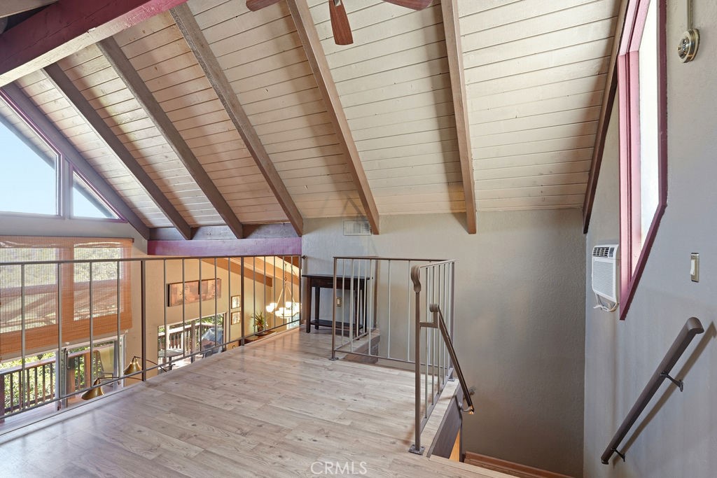320 Delle Property Photo 33