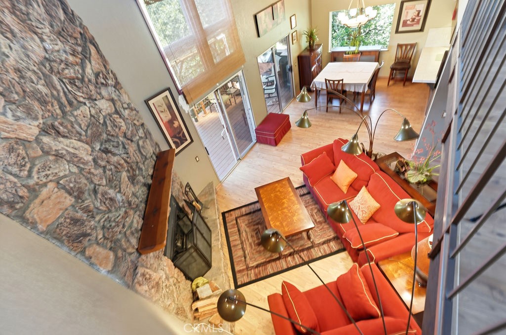 320 Delle Property Photo 34