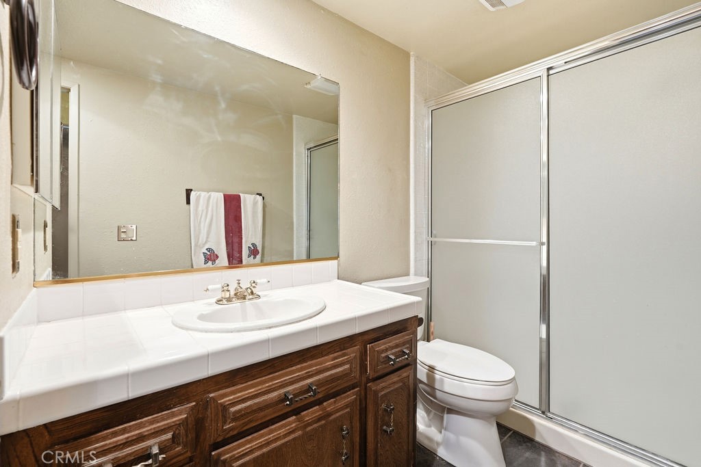320 Delle Property Photo 43