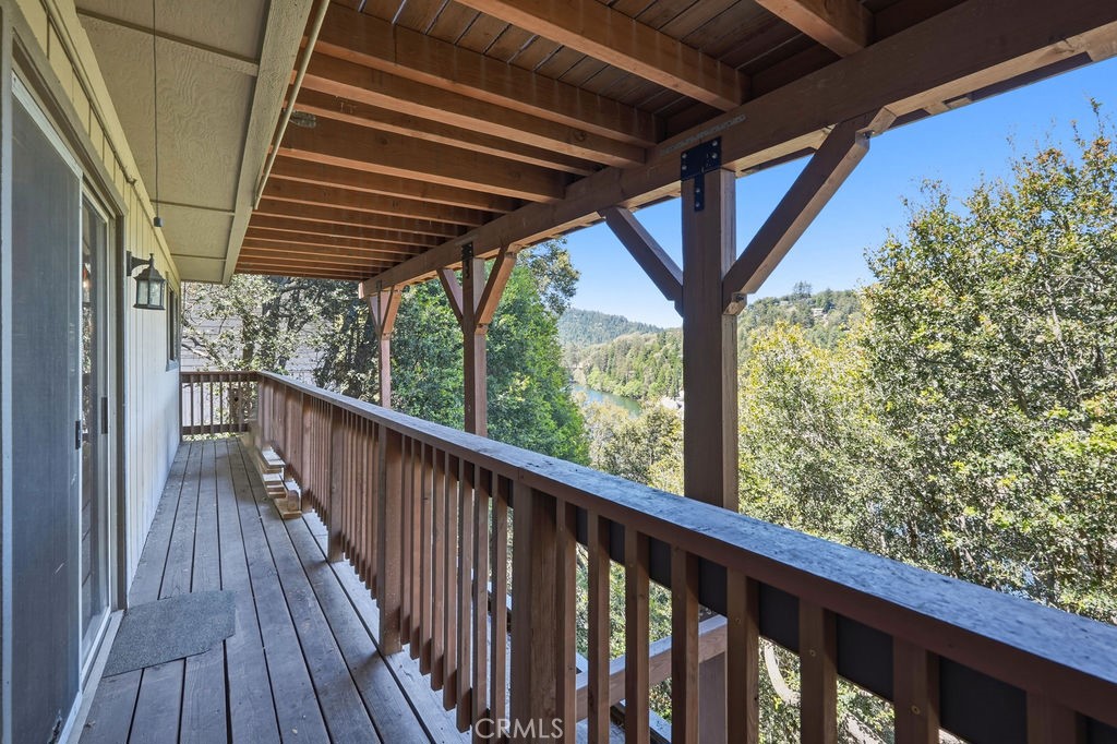320 Delle Property Photo 47