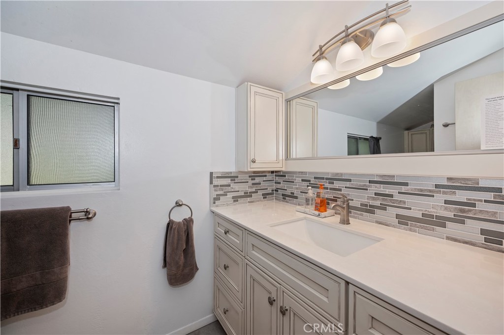 32801 Encina Drive Property Photo 17