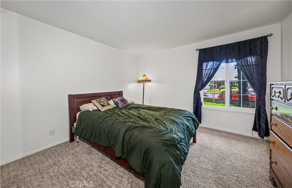 649 E Fairfield Court Property Photo 14