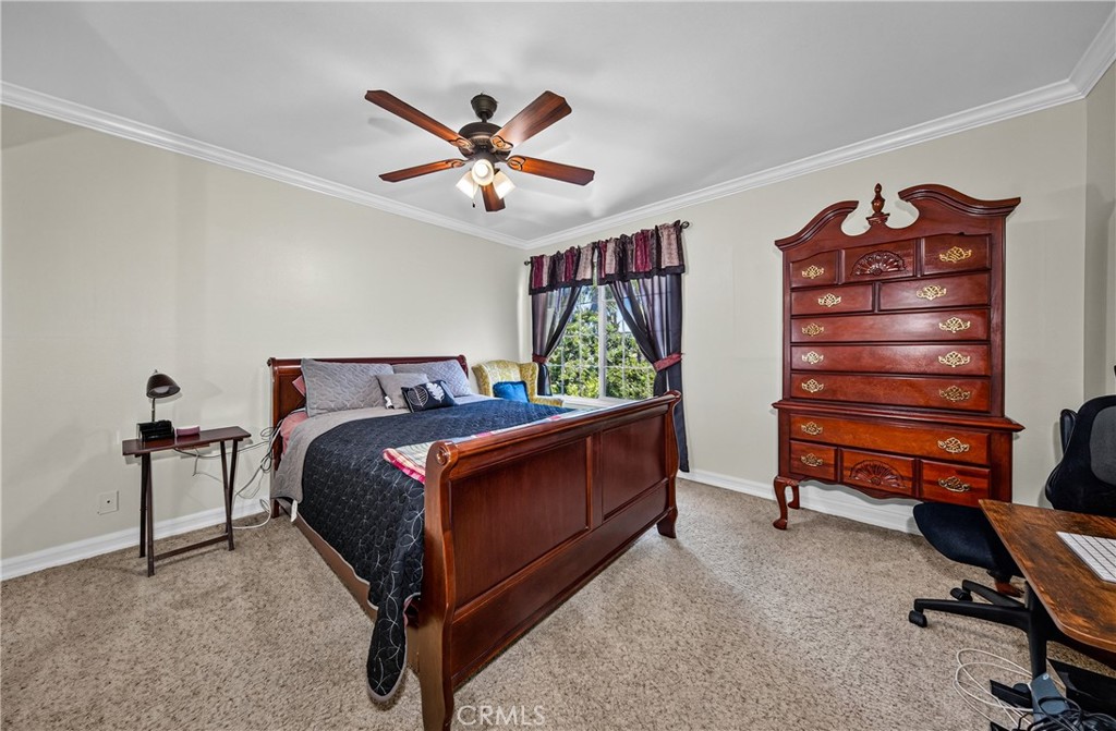 649 E Fairfield Court Property Photo 18