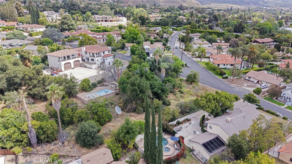 2415 Sierra Property Photo 9