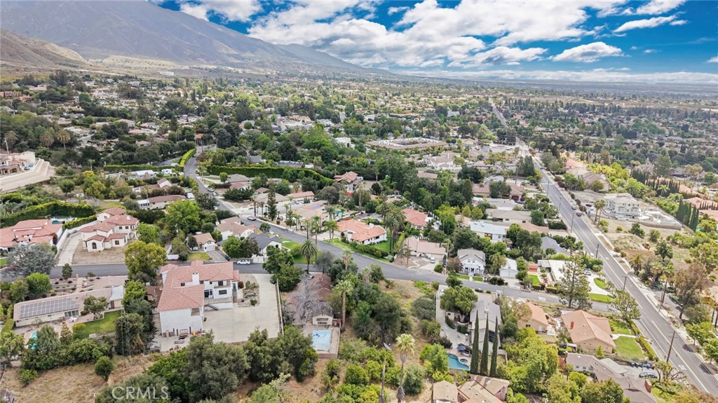 2415 Sierra Property Photo 47