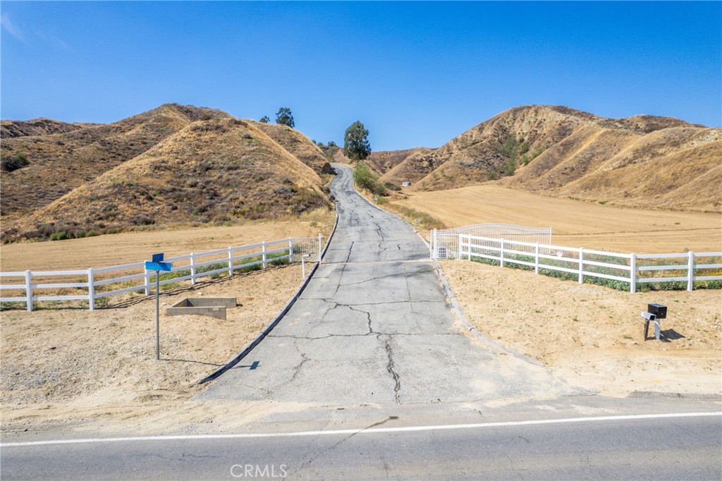 13280 Revello Road Property Photo 5