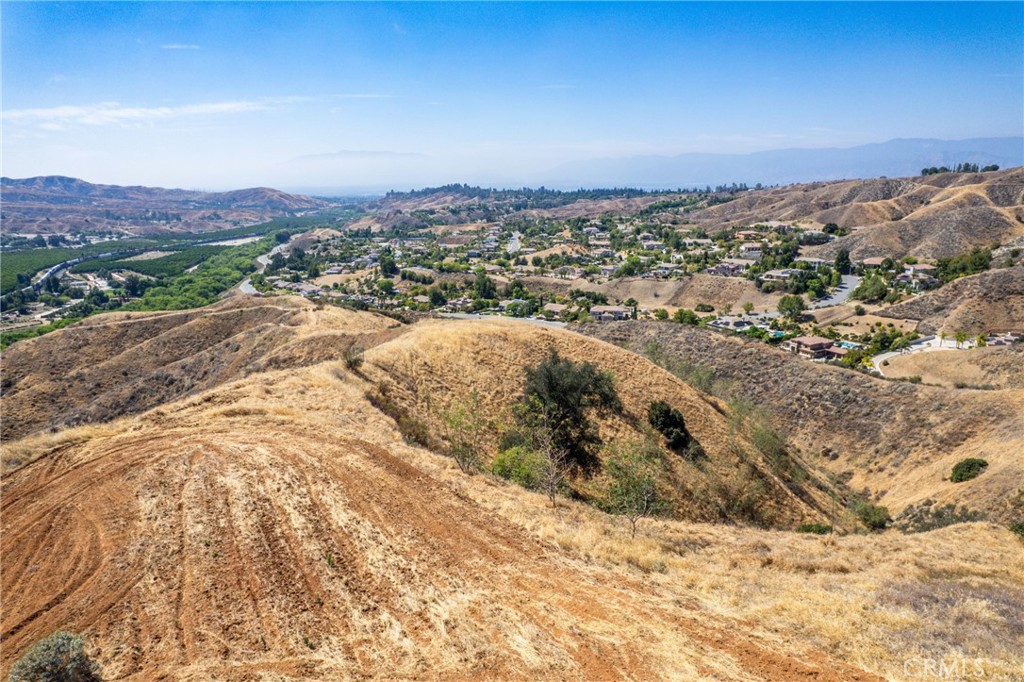 13280 Revello Road Property Photo 6