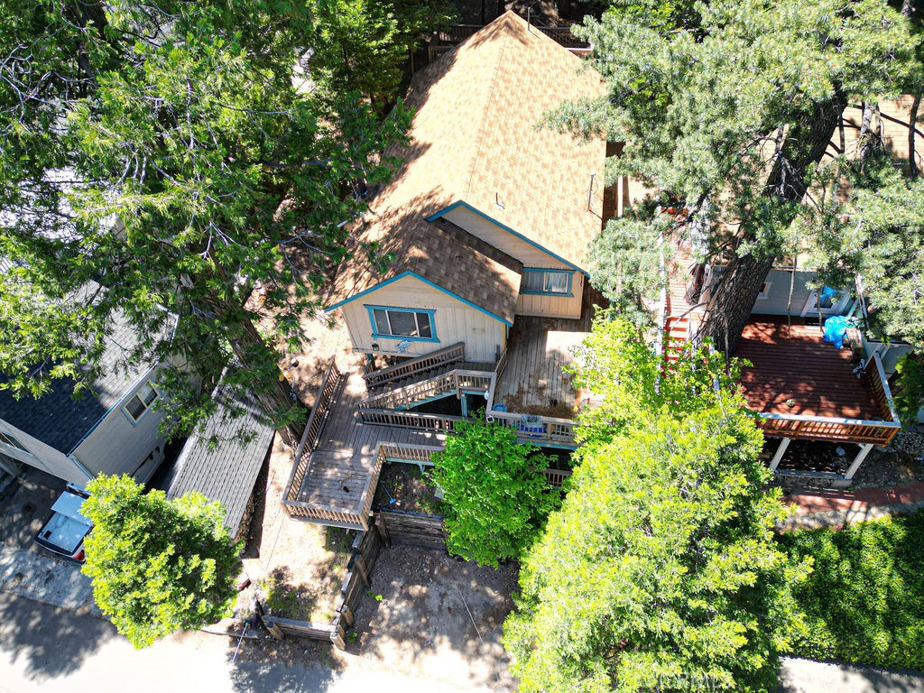 23807 Wildwood Property Photo 1